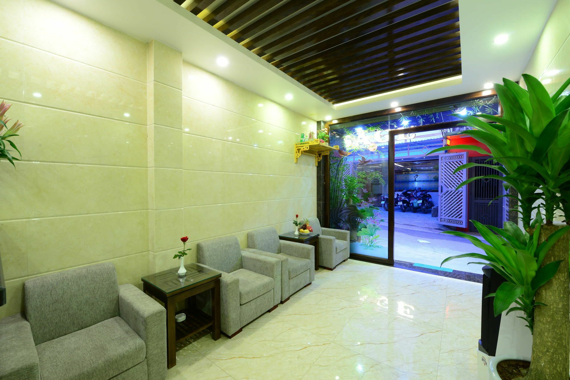 Blue Hanoi Inn Luxury Hotel Exterior photo